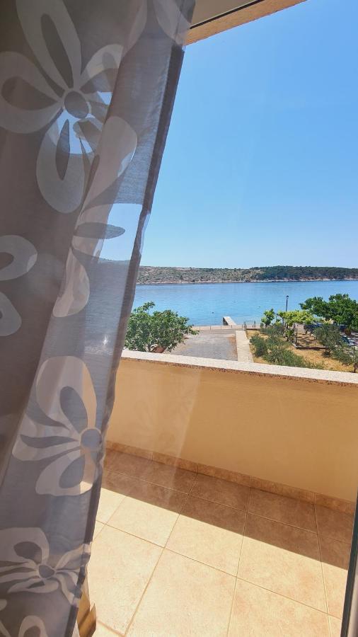 Villa Petra Barbat na Rabu Экстерьер фото