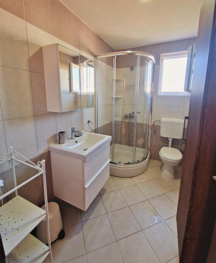 Villa Petra Barbat na Rabu Экстерьер фото