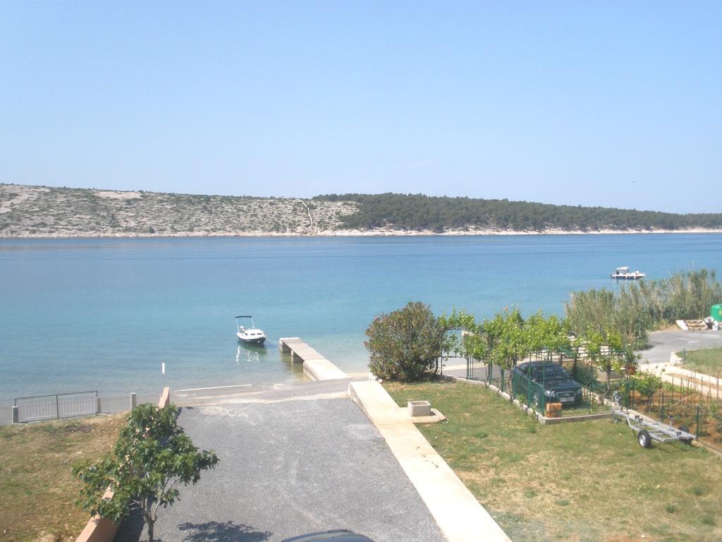 Villa Petra Barbat na Rabu Экстерьер фото