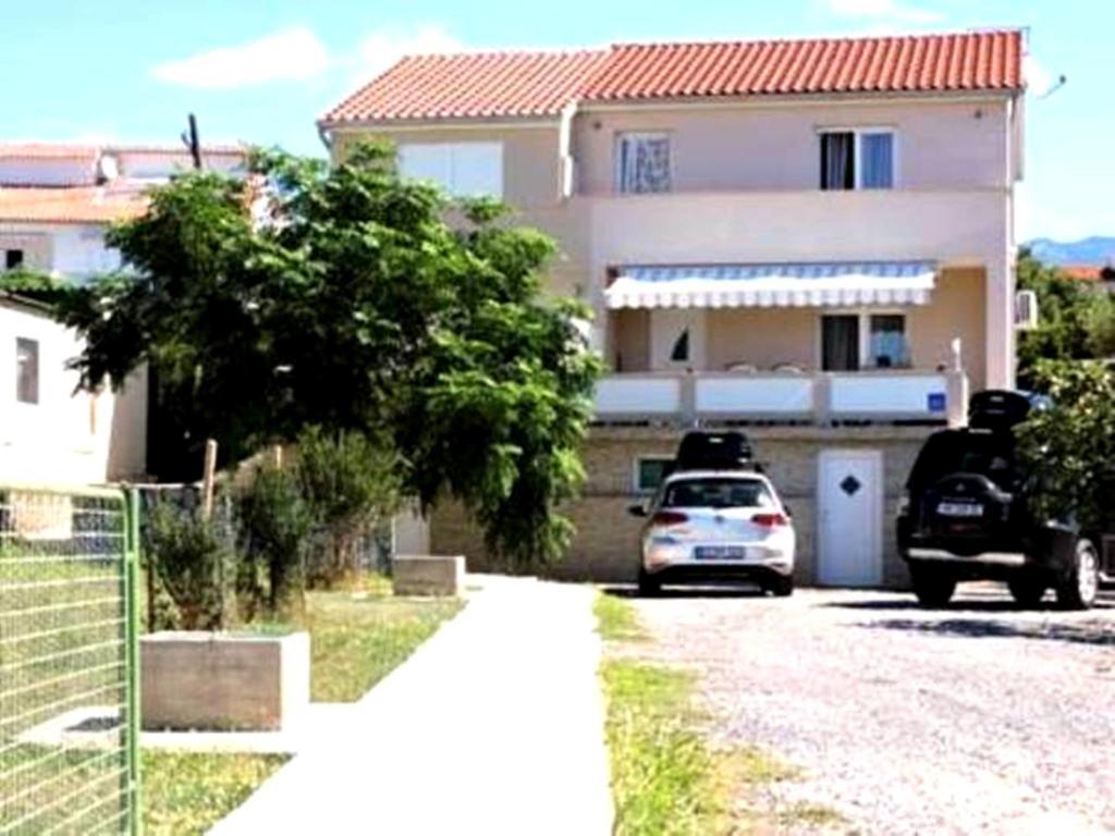 Villa Petra Barbat na Rabu Экстерьер фото